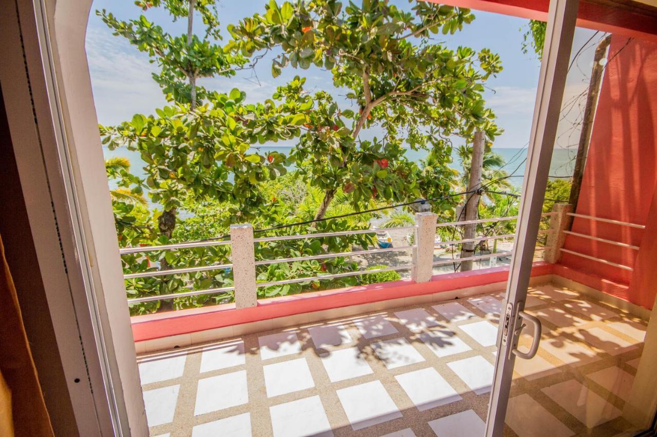 Hotel Caribe Royal